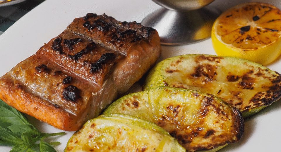 kepta cukinija su česnaku