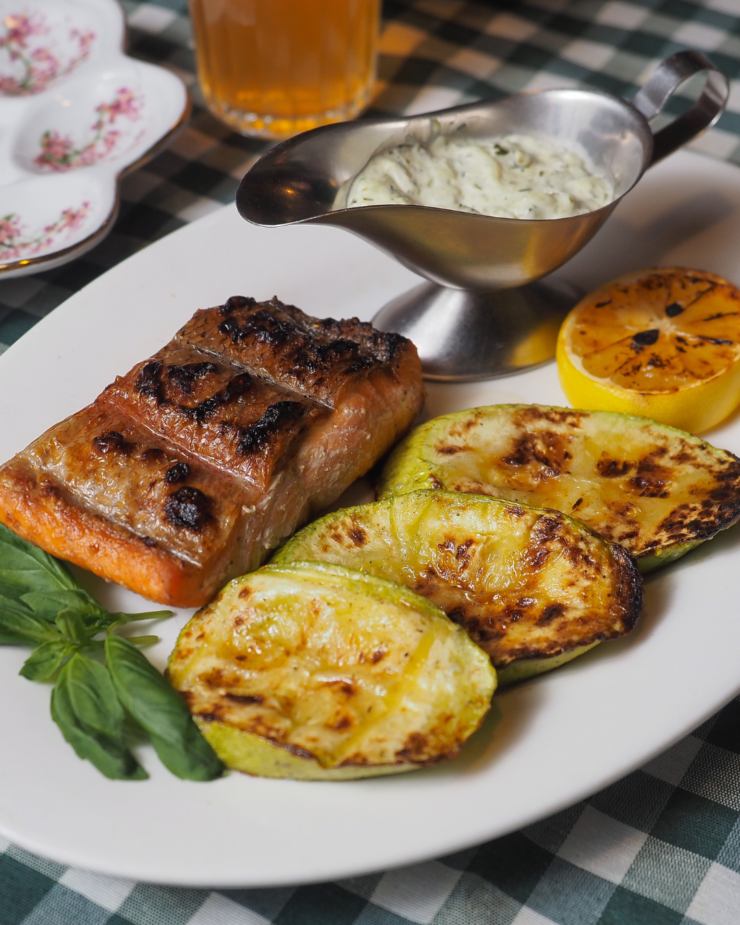 kepta cukinija su česnaku