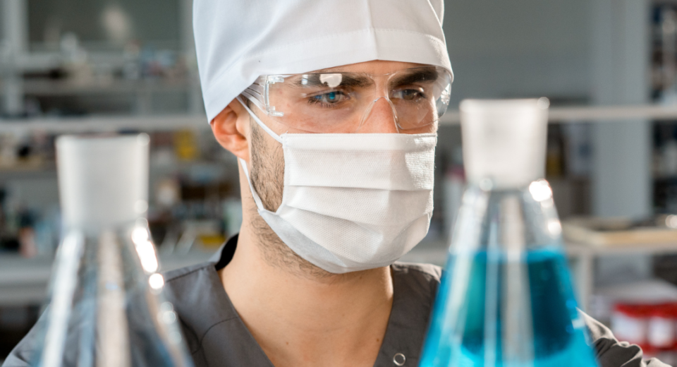 Nauji ES reikalavimai „žaliesiems“ teiginiams: ką vartotojai matė maisto ir buitinės chemijos produktuose 2 Buitinė chemija: