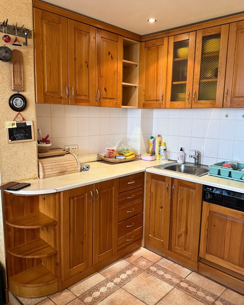 „Senas Stalas“ įkūrėja Vainora Blaškevičiūtė: „Beveik visi baldai yra verti antro šanso“ – kaip paprastas hobis virto tvaraus verslo sėkmės istorija 2 549708010 18070721963466042 5596275645144625075 n