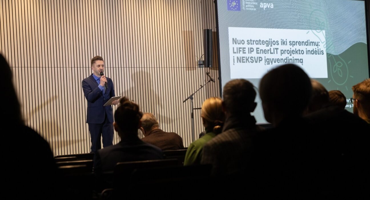 vL8h7cWo02c.jpg 2280x1520 q85 ALIAS newshudge crop smart subsampling 2 upscale